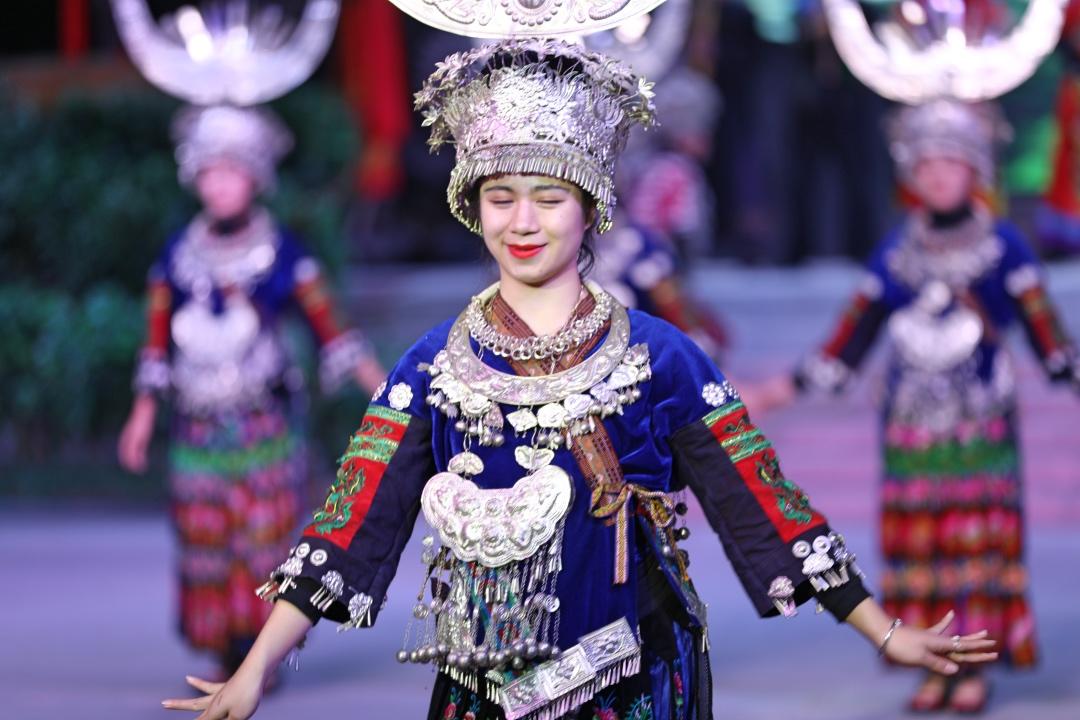 服饰服装，塑造个性与文化的艺术