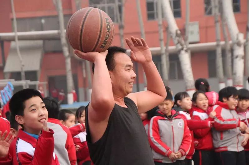 竞彩篮球，彩客的智慧与激情