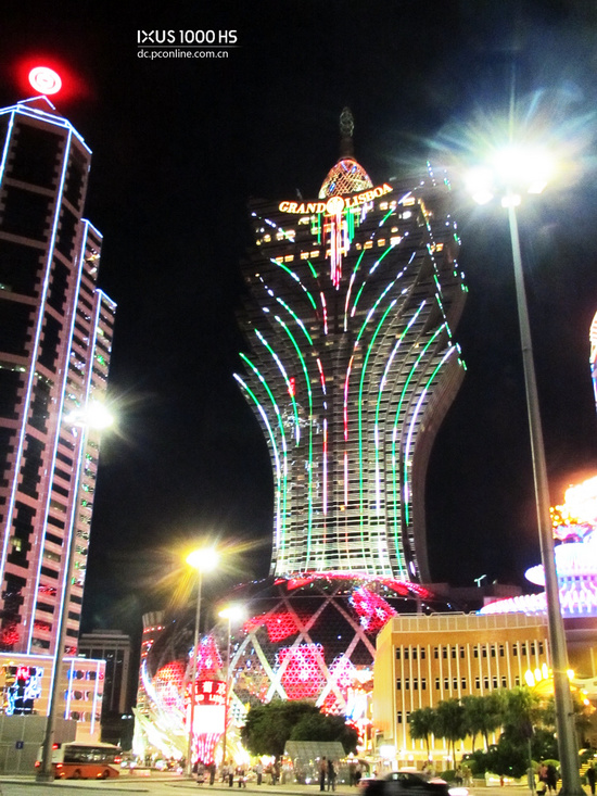 澳门六大赌场夜景照片，璀璨灯火下的奢华与梦幻