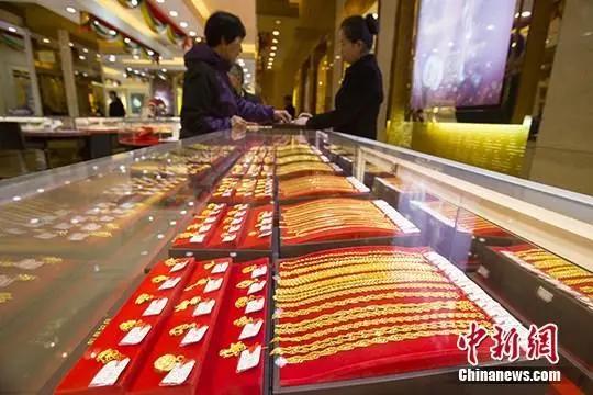 澳门六福珠宝今日金价，金市风云，一克之差尽显市场脉动